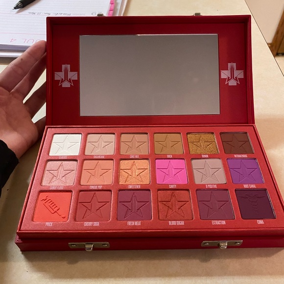 AUTOGRAPHED Jeffree Star Blood Sugar Palette | eBay Signed Jeffree Star Blood Sugar palette!